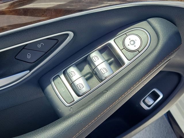 Used 2015 Mercedes-Benz S 550 4MATIC Sedan w/ Sport Package image 23