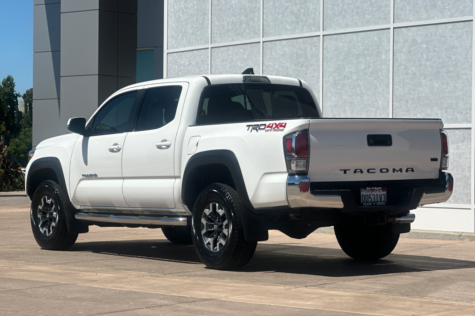 Used 2023 Toyota Tacoma TRD Off-Road AWD/4WD image 6