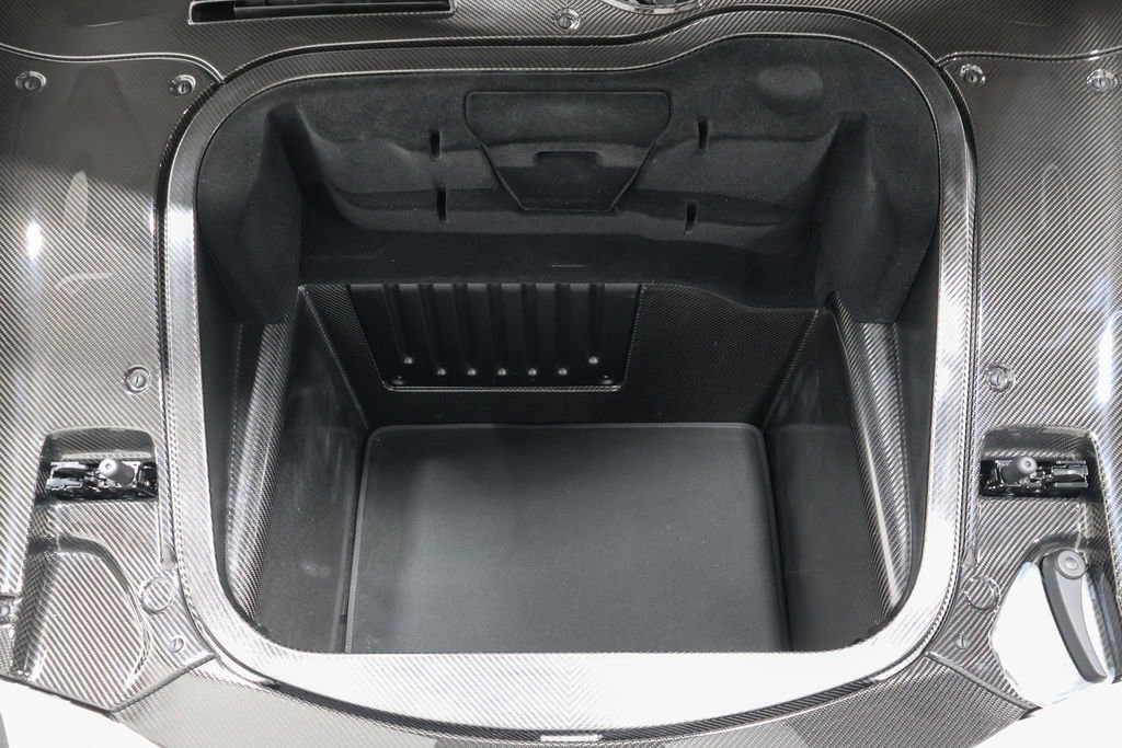 Used 2015 Porsche 918 Spyder image 67