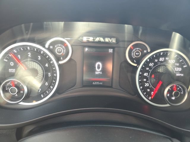 Certified 2026 RAM 2500 Big Horn AWD/4WD image 13