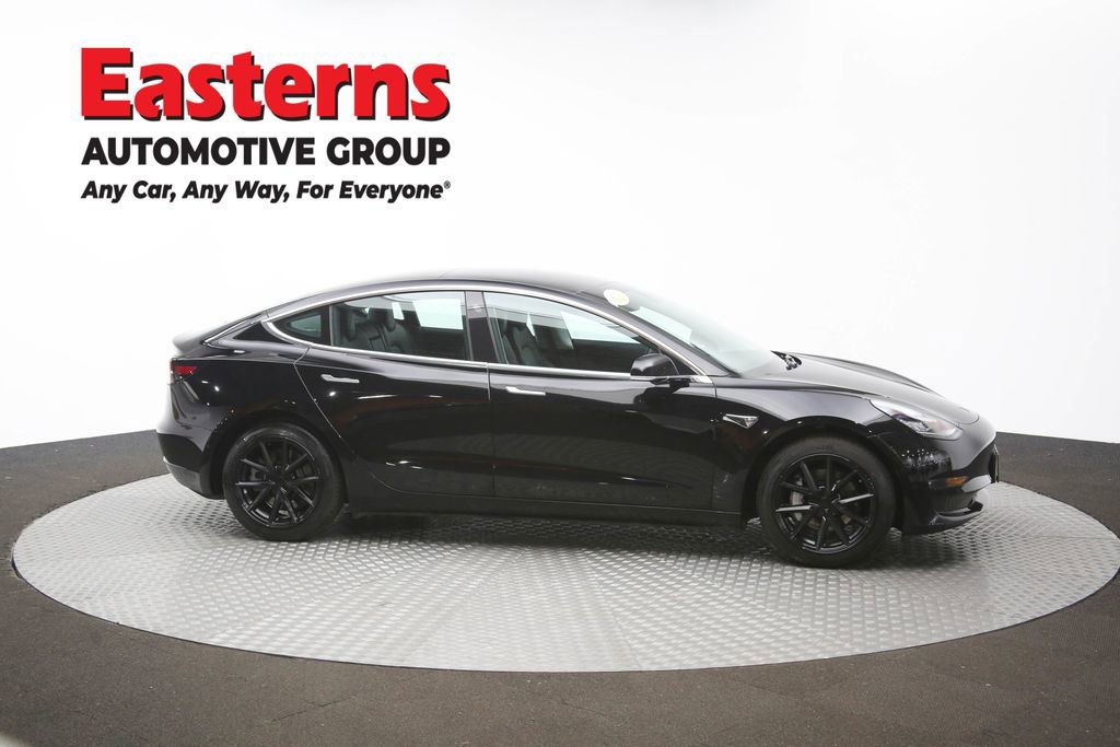 Used 2019 Tesla Model 3 Standard Range image 42