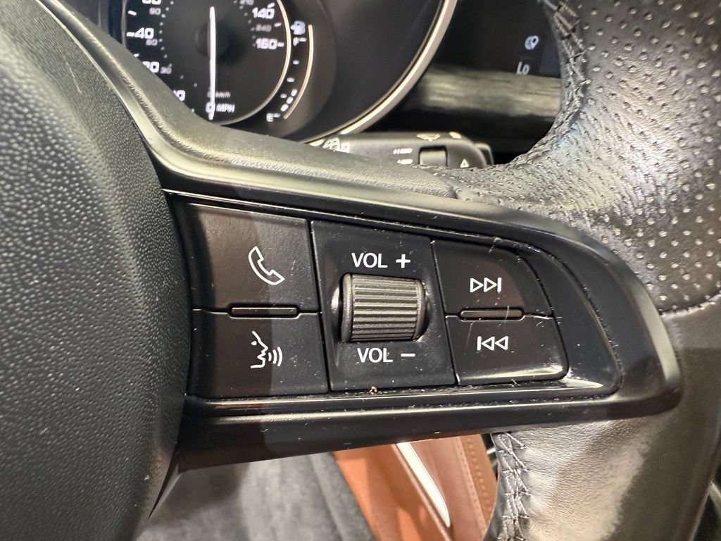 Used 2021 Alfa Romeo Stelvio Sprint w/ Cold Weather Package AWD/4WD image 38