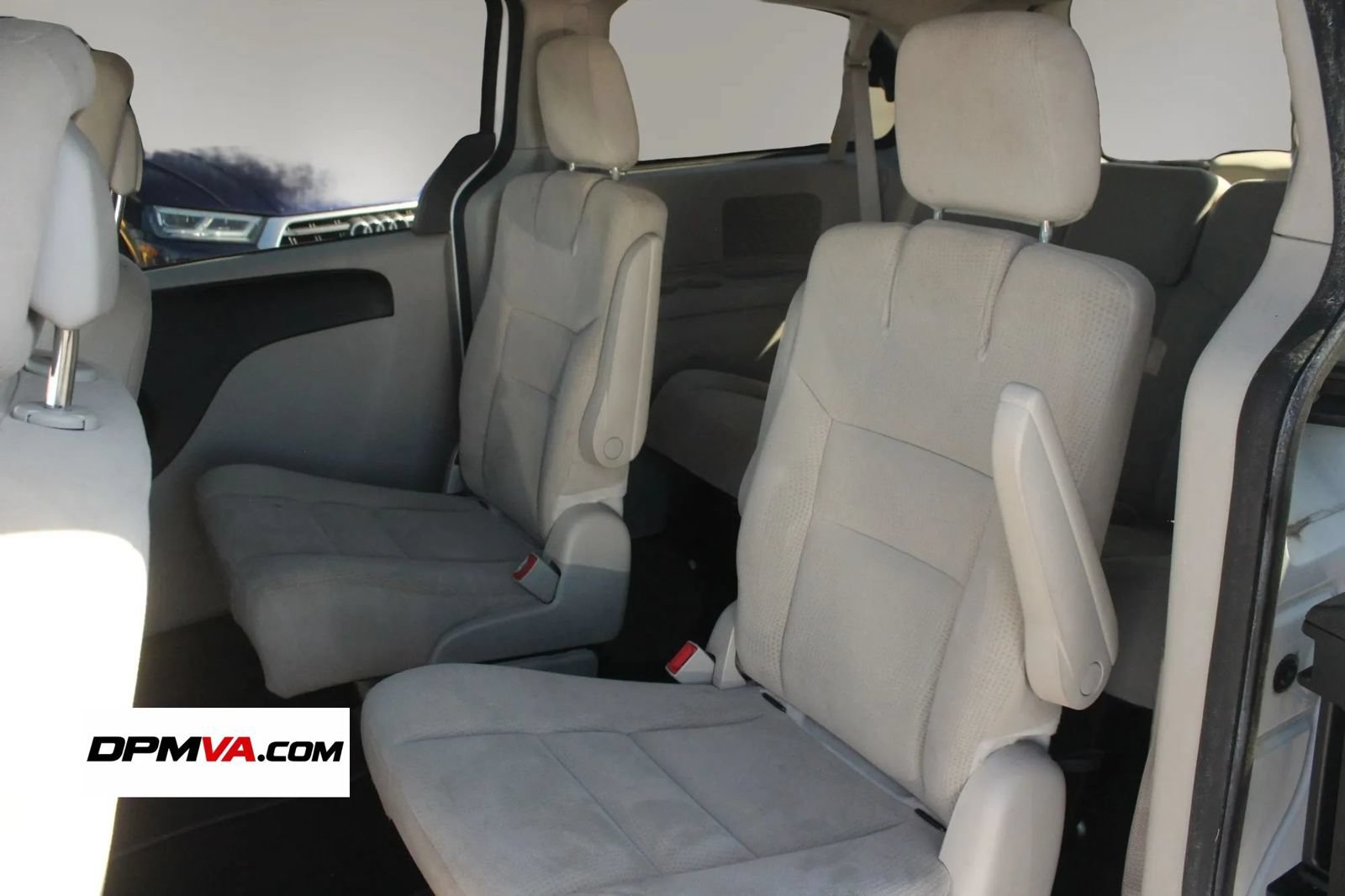 Used 2016 Dodge Grand Caravan SE w/ Quick Order Package 29E SE FWD image 15