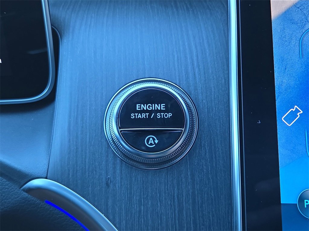 New 2026 Mercedes-Benz GLC 300 image 26