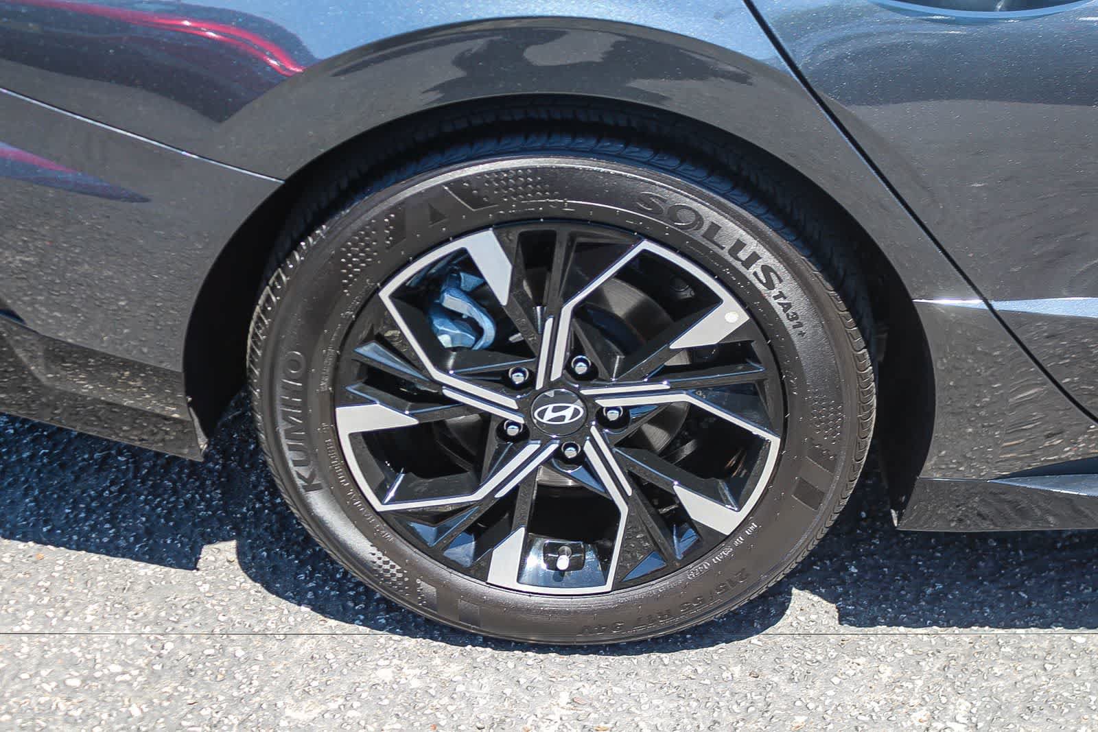 Certified 2025 Hyundai Sonata SEL FWD image 11