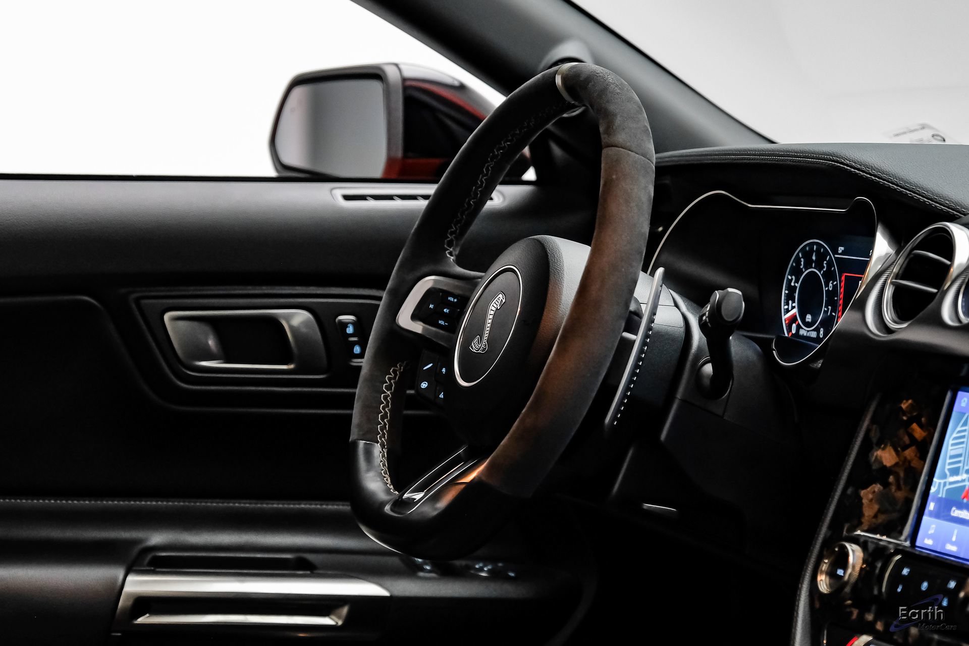 Used 2022 Ford Mustang Shelby GT500 w/ Technology Package RWD image 54