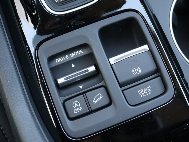 New 2025 Honda Pilot Touring image 21