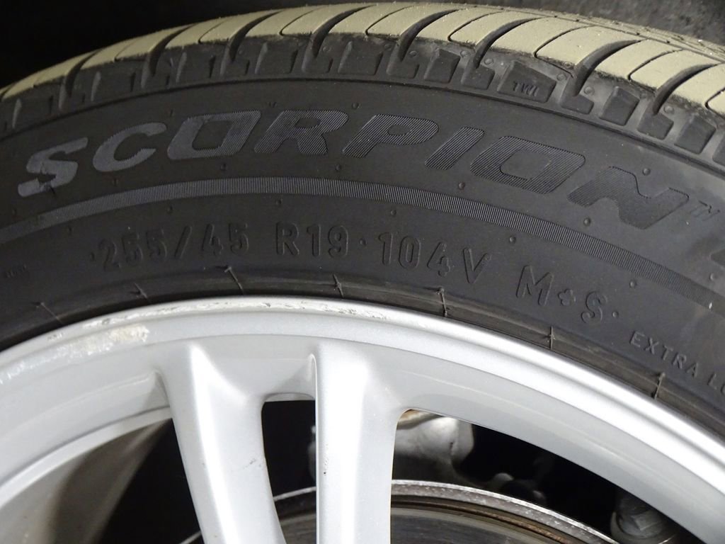 Used 2023 Tesla Model Y Long Range image 41