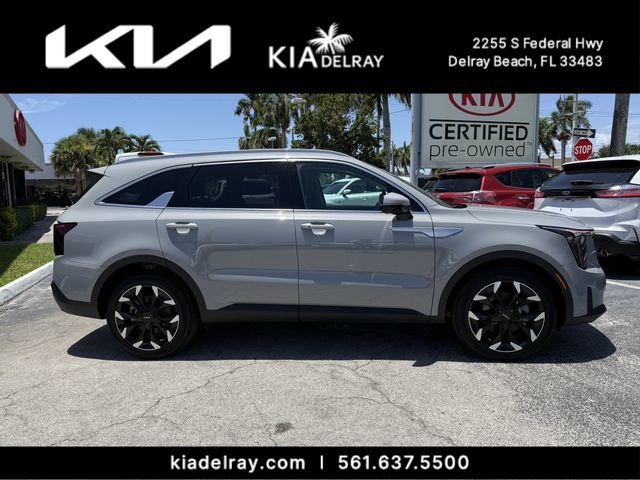 Used 2026 Kia Sorento EX w/ EX Premium Package FWD image 2