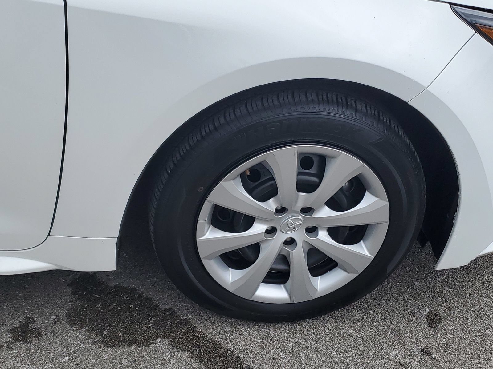Certified 2024 Toyota Corolla LE FWD image 6