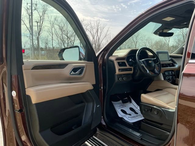 Used 2023 Chevrolet Tahoe Premier image 14