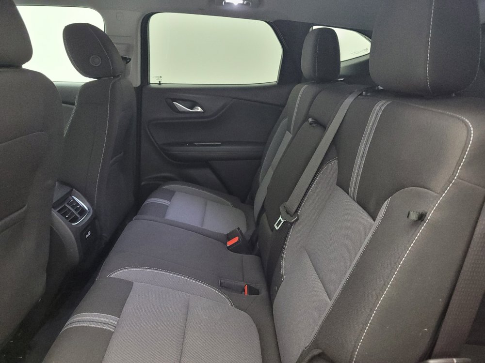 Used 2024 Chevrolet Blazer LT w/ Convenience Package FWD image 18