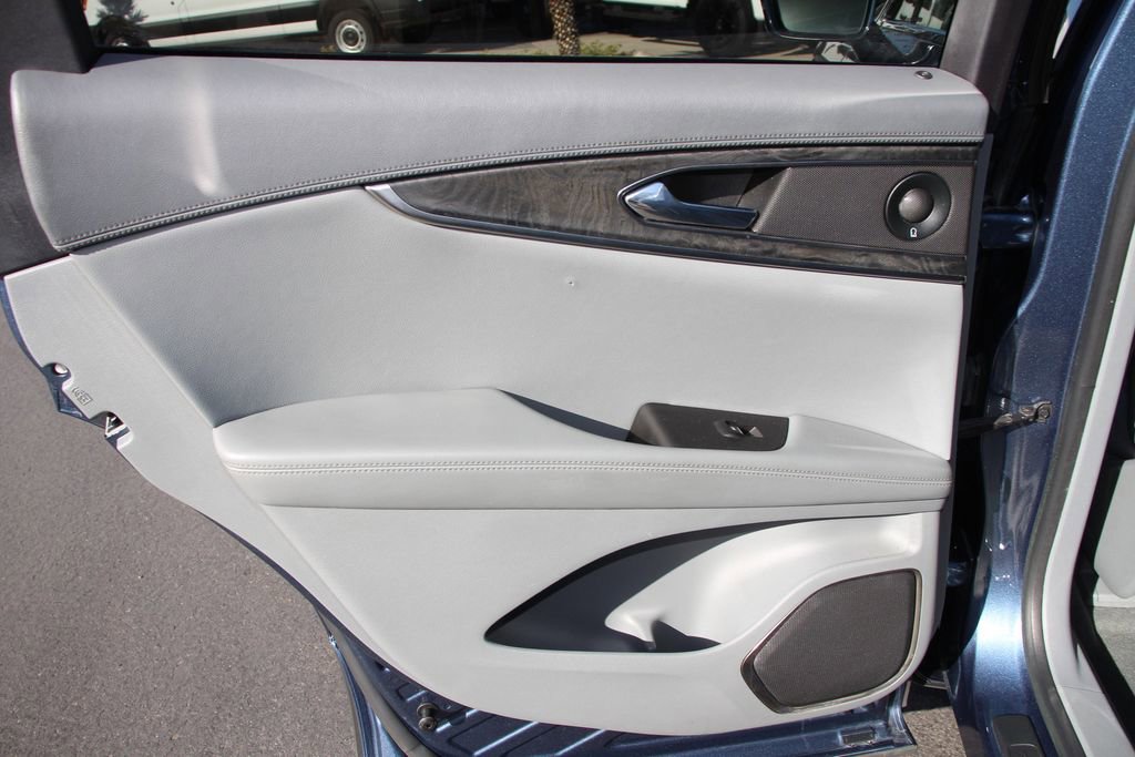 Used 2019 Lincoln Nautilus Reserve FWD image 15