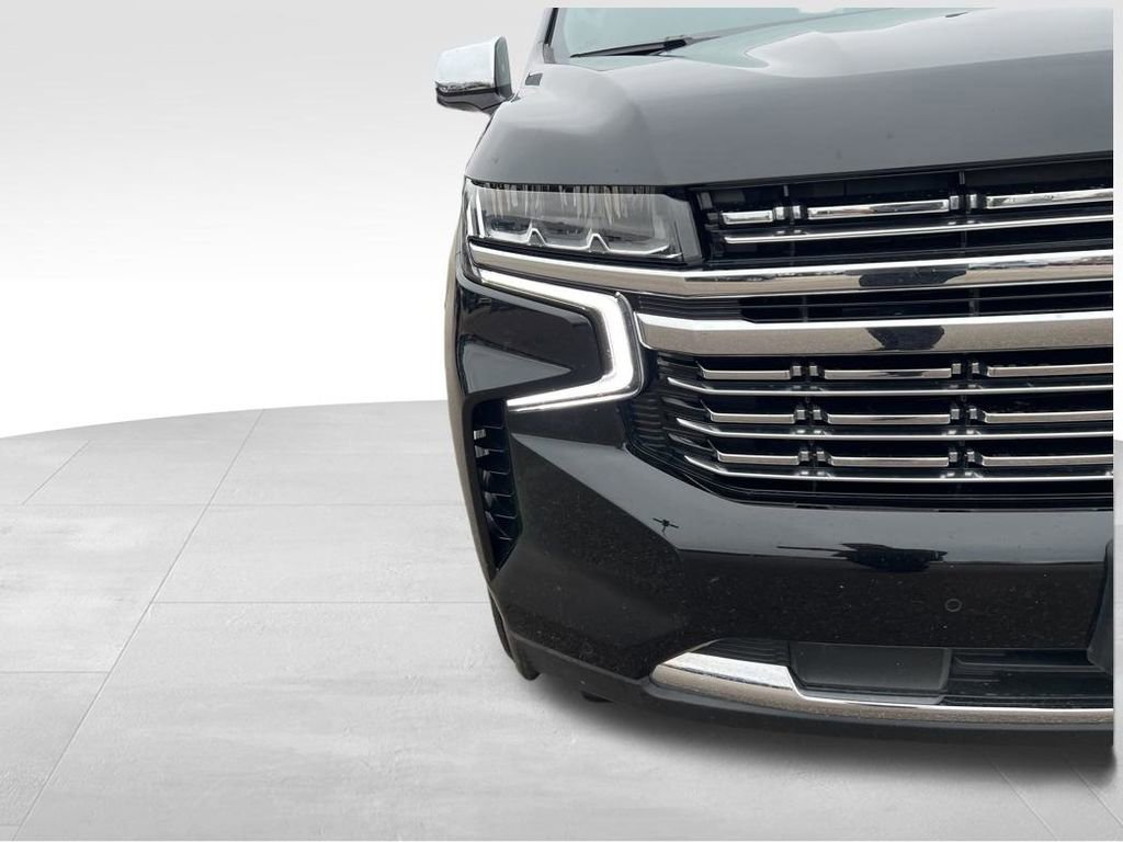 Used 2021 Chevrolet Tahoe Premier w/ Premium Package image 14