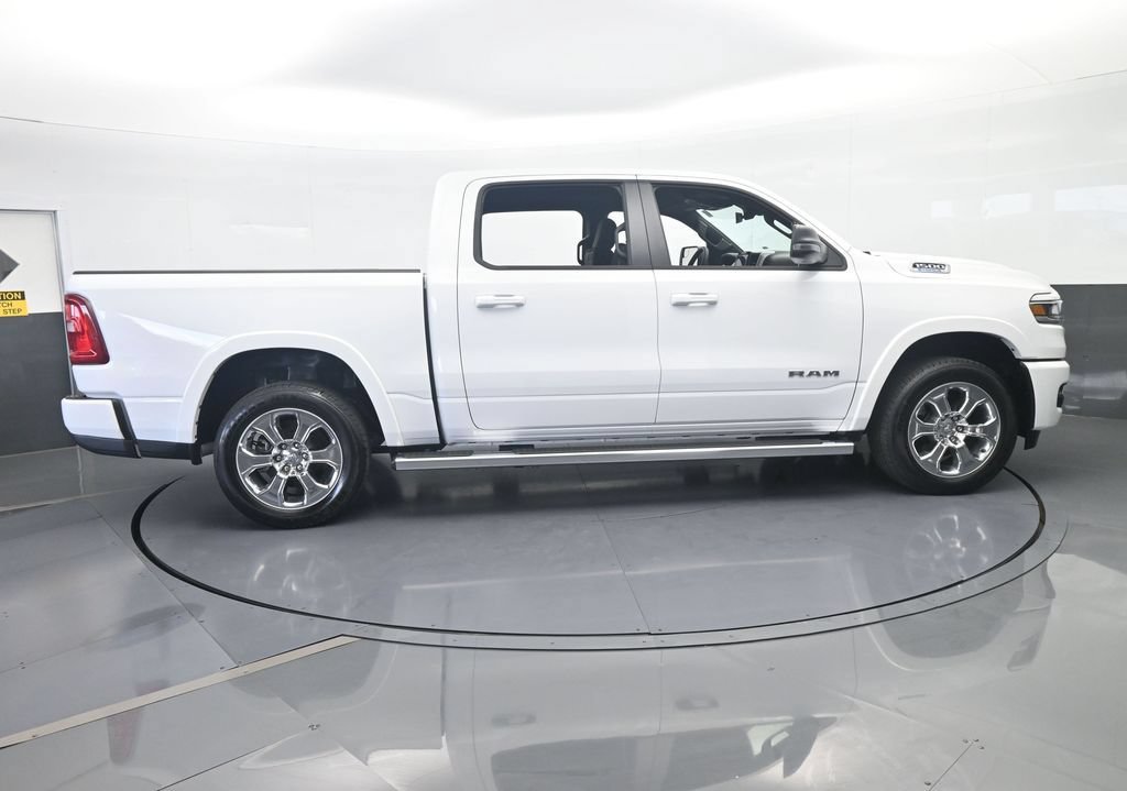 Used 2025 RAM 1500 Big Horn AWD/4WD image 7