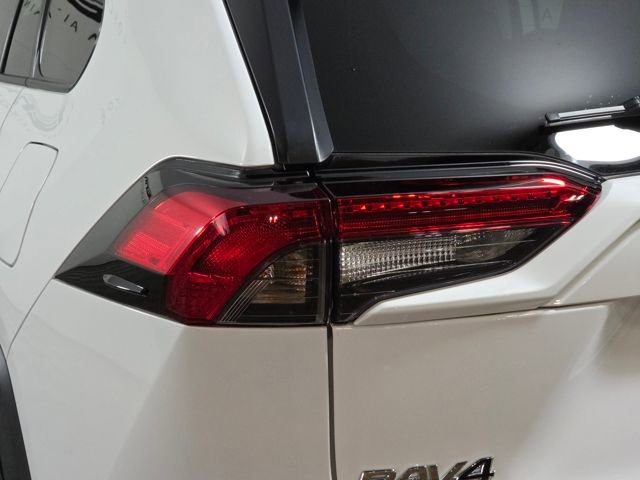 Used 2024 Toyota RAV4 LE image 13