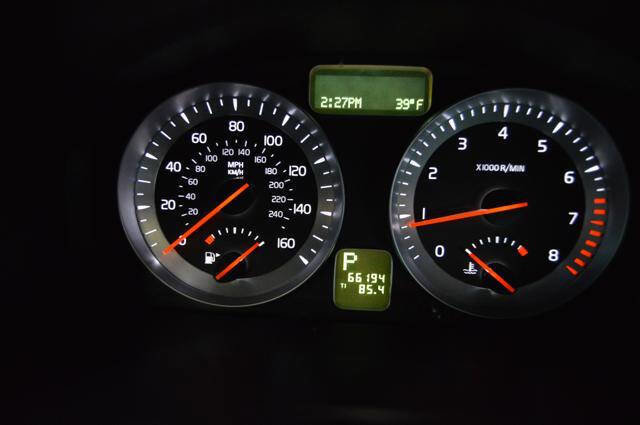 Used 2011 Volvo C70 T5 w/ Convenience Pkg image 23