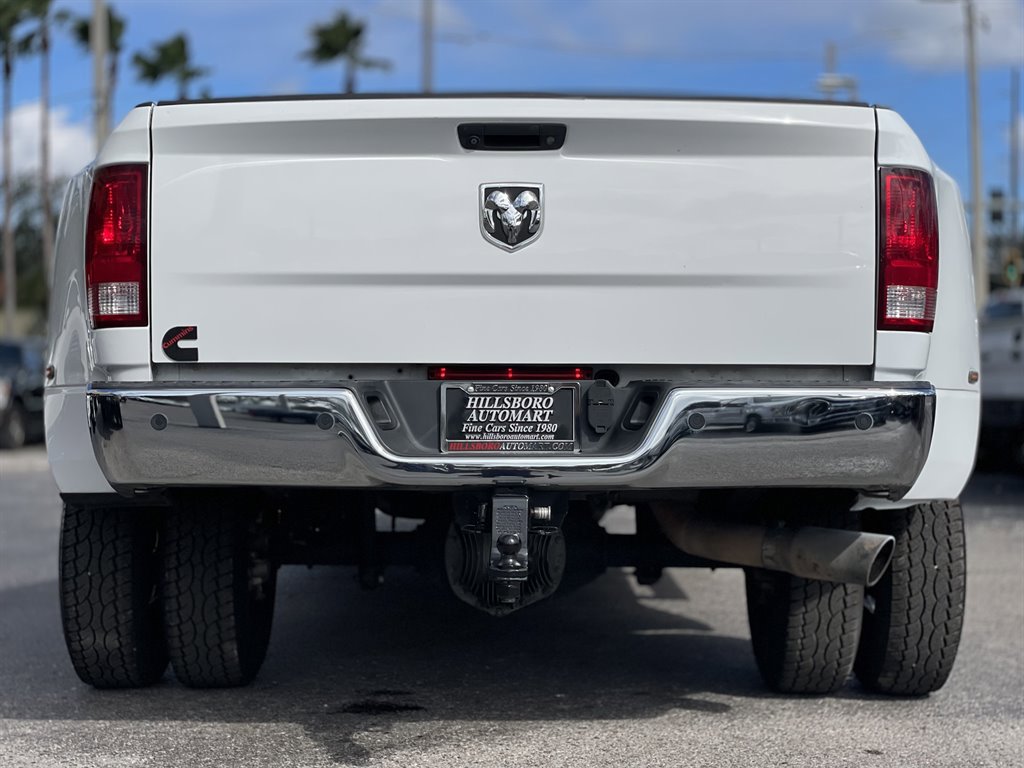 Used 2018 RAM 3500 Tradesman w/ Chrome Appearance Group AWD/4WD image 8