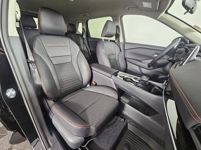 New 2026 Nissan Rogue SV image 14