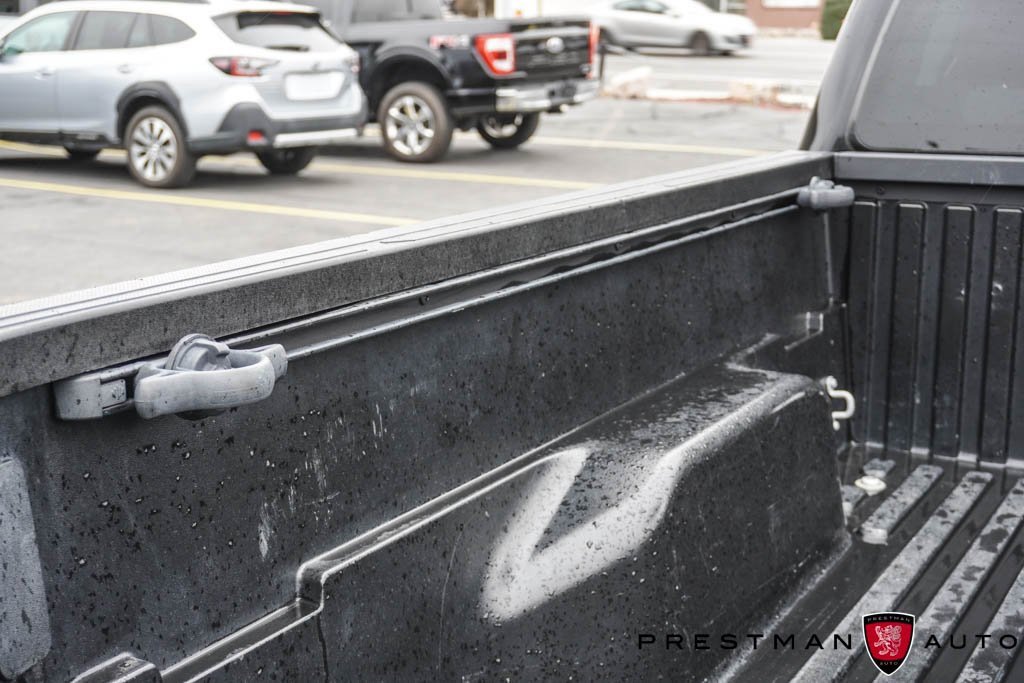 Used 2020 Toyota Tacoma TRD Off-Road image 8