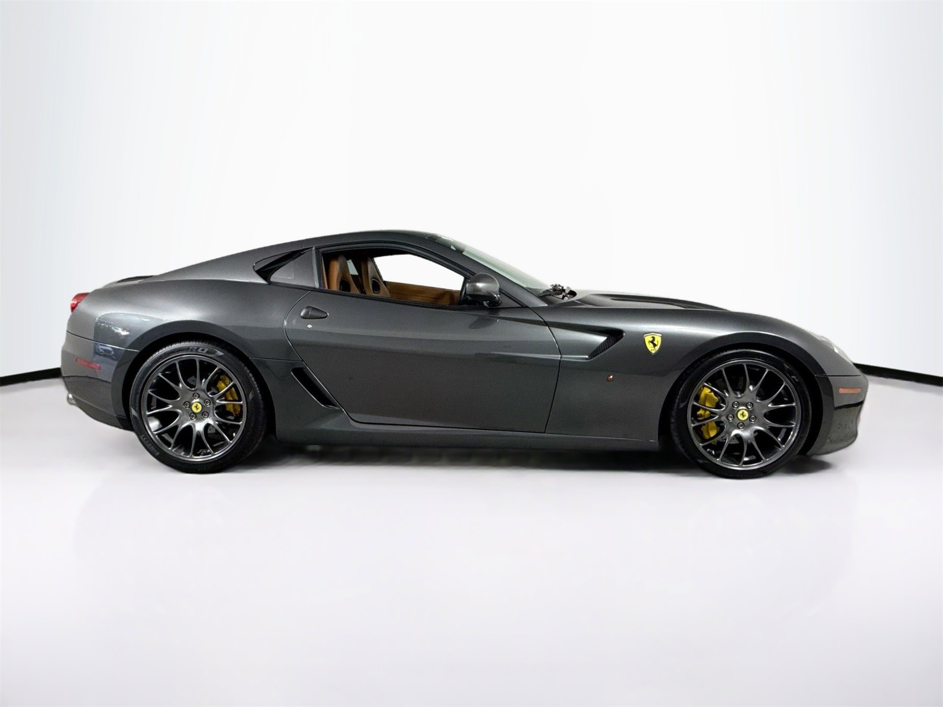 Used 2007 Ferrari 599 GTB Fiorano image 8