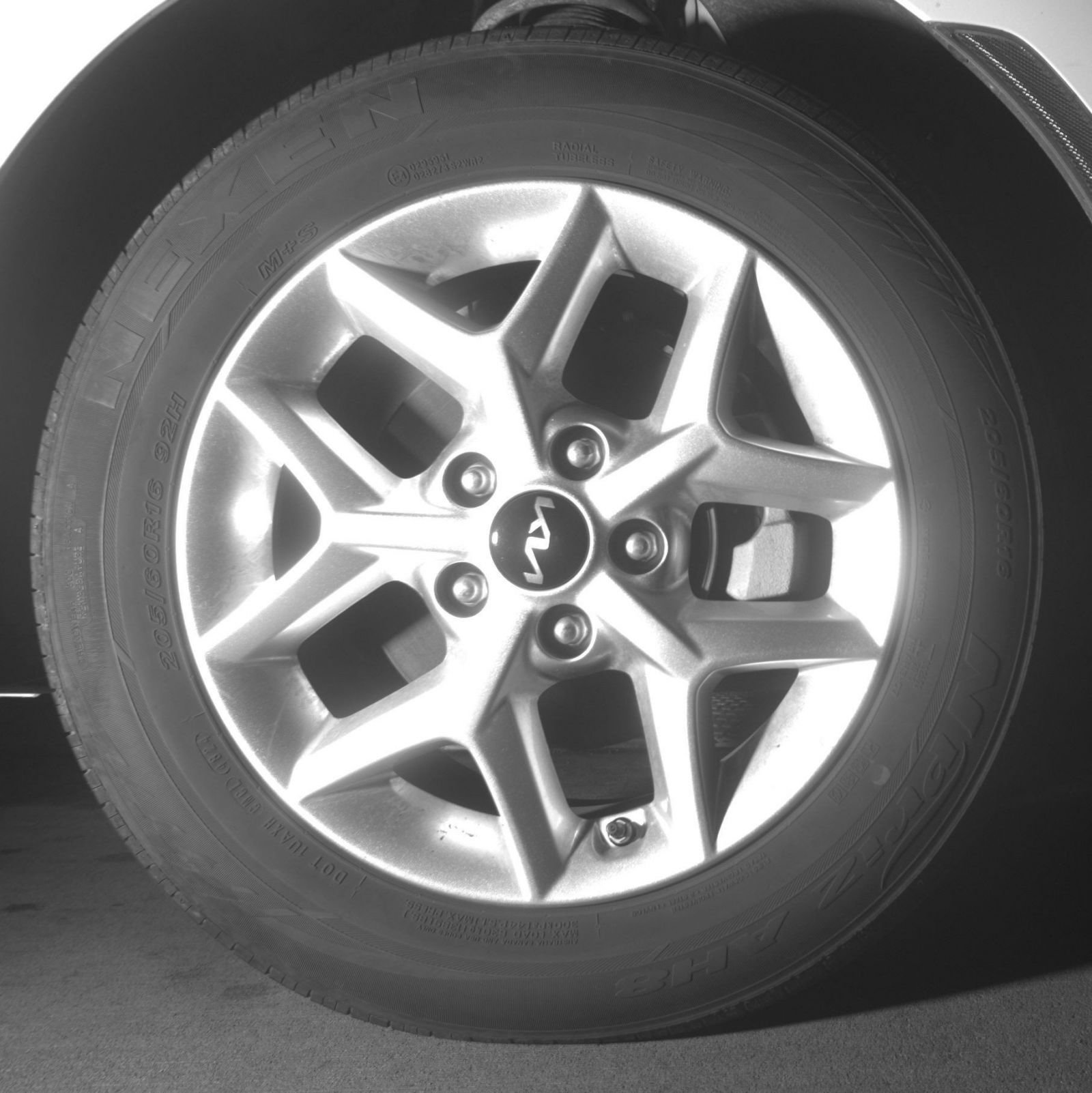 Used 2025 Kia Soul LX w/ LX Technology Package FWD image 22