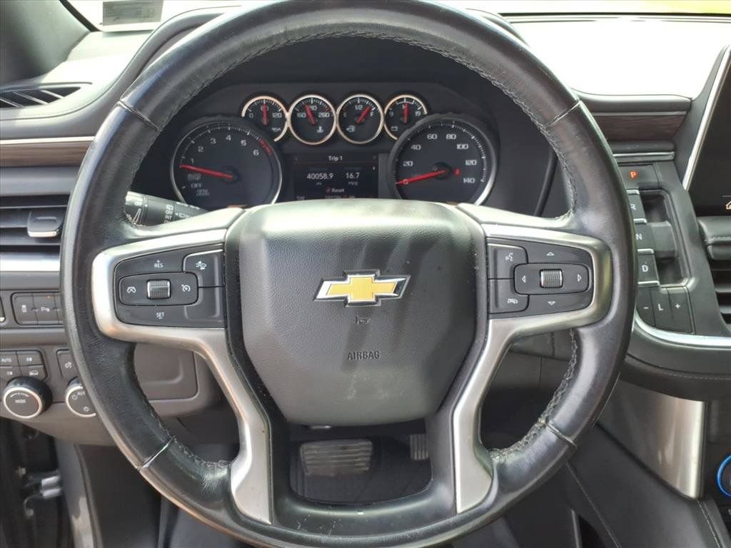 Used 2021 Chevrolet Suburban LT w/ Rear Media and Nav Package AWD/4WD image 26