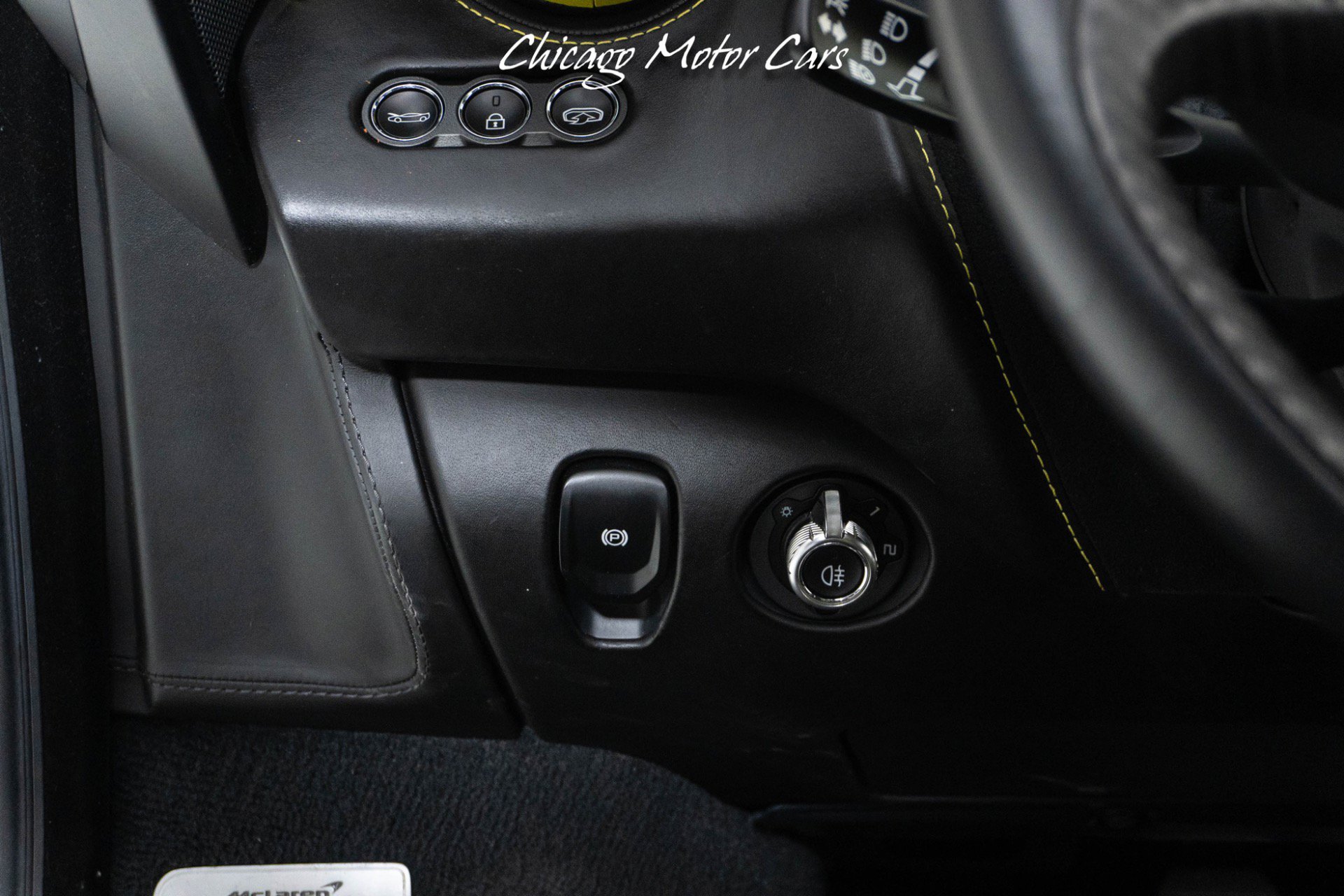 Used 2019 McLaren 720S image 10