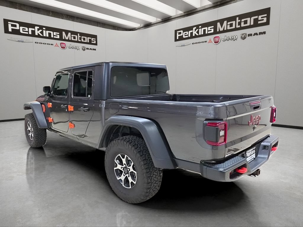 Used 2024 Jeep Gladiator Mojave w/ Technology Group AWD/4WD image 3