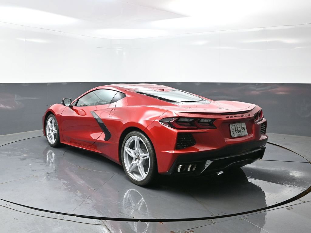 Used 2021 Chevrolet Corvette Stingray Preferred Cpe w/ Engine Appearance Package RWD image 12