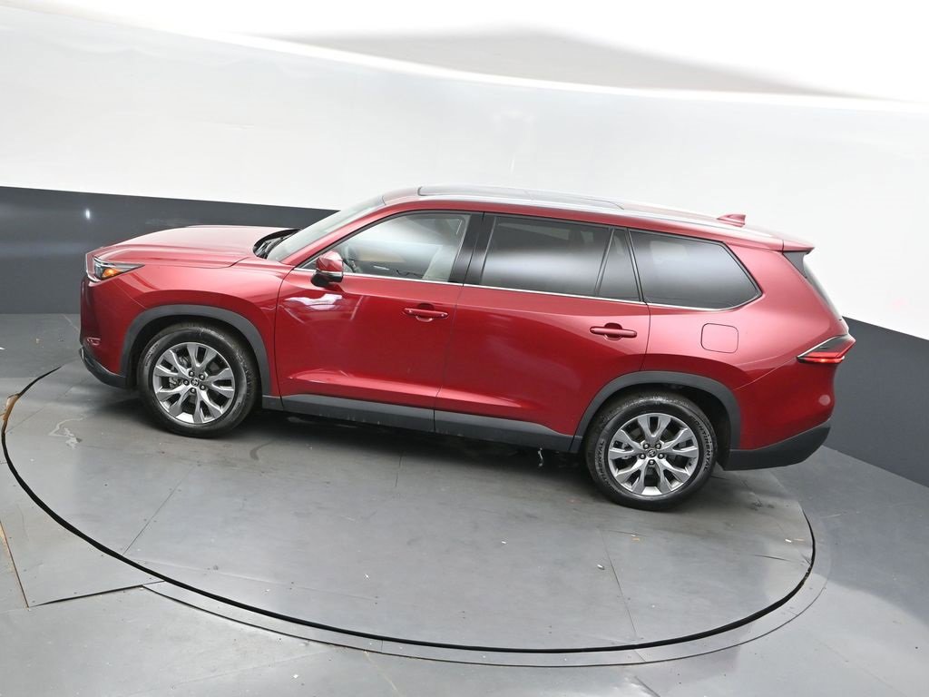 Used 2025 Toyota Grand Highlander FWD image 37