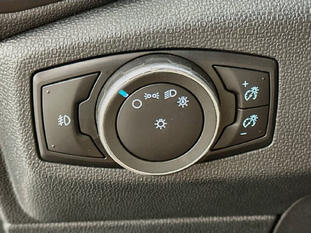 Used 2020 Ford EcoSport SE w/ SE Convenience Package FWD image 19