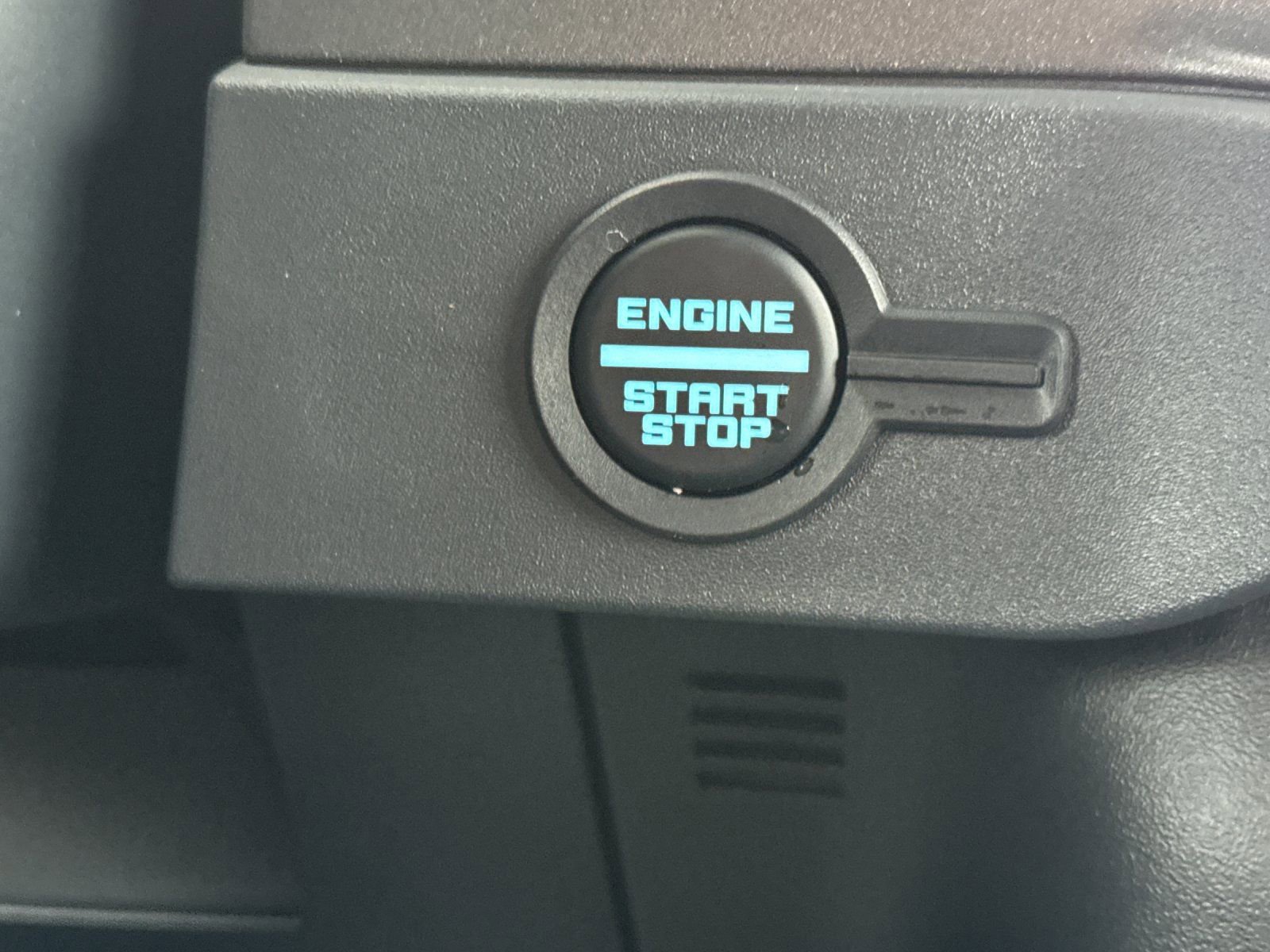 New 2025 Ford Bronco Badlands w/ Sasquatch Package image 24