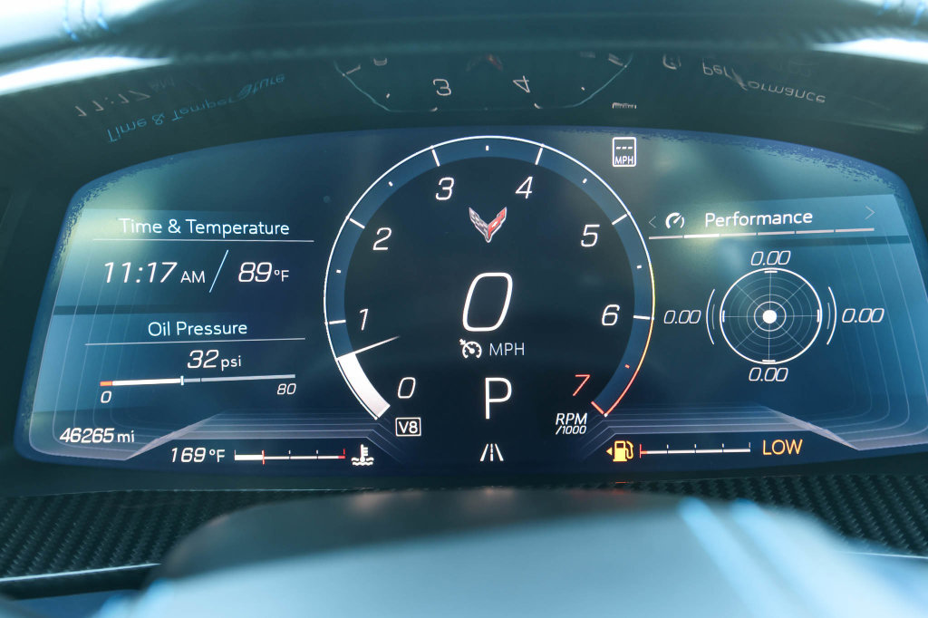 Used 2022 Chevrolet Corvette Stingray Premium Conv w/ Z51 Performance Package RWD image 37