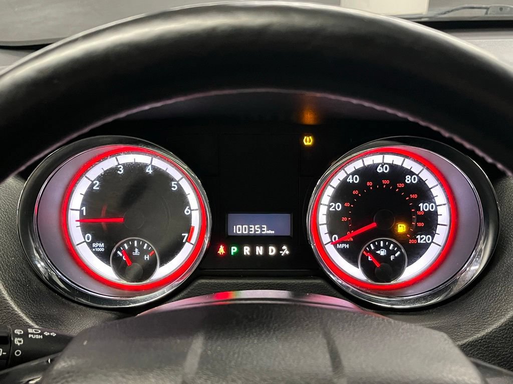 Used 2017 Dodge Grand Caravan SXT w/ Driver Convenience Group FWD image 21