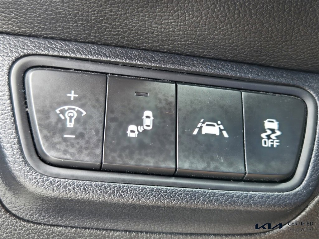 Certified 2021 Kia Forte GT-Line image 32