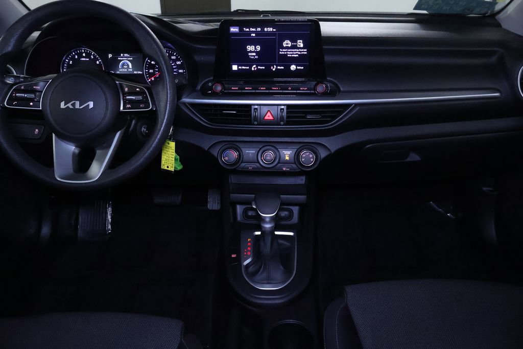 Used 2024 Kia Forte LXS image 16