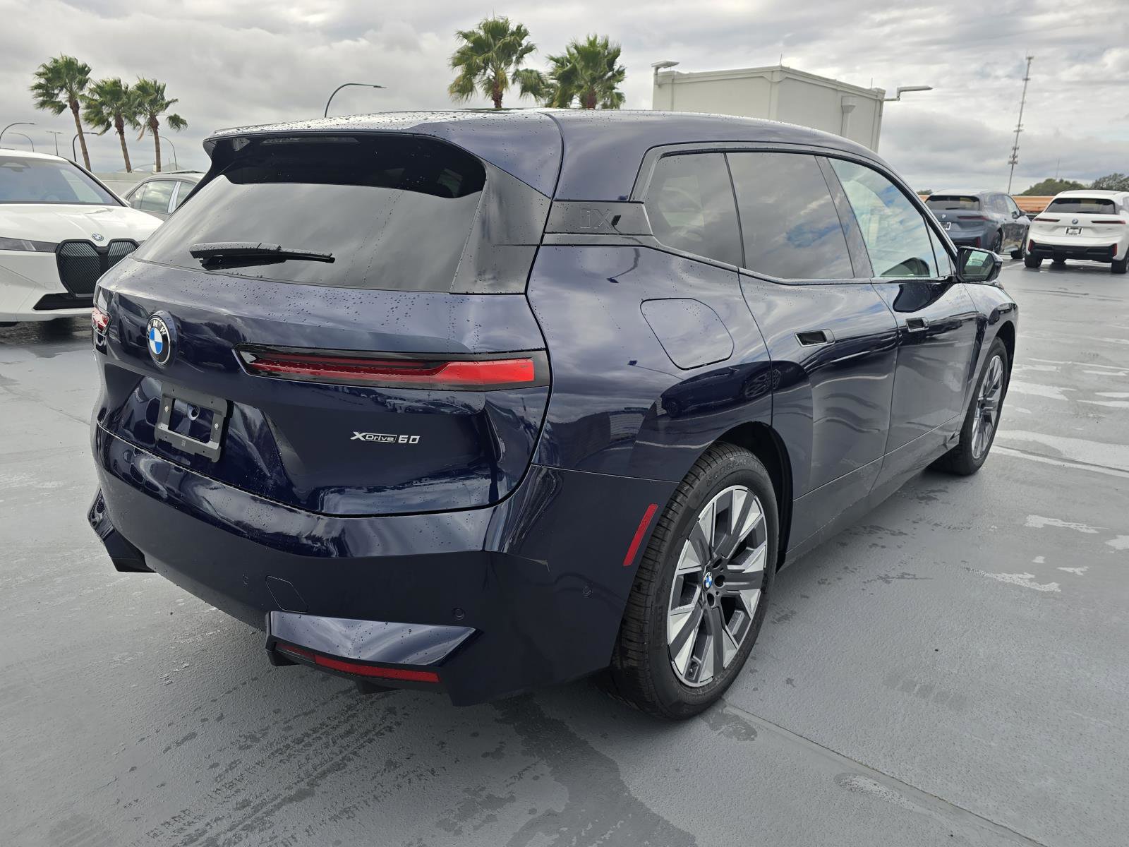 New 2026 BMW iX xDrive60 w/ Premium Package image 3