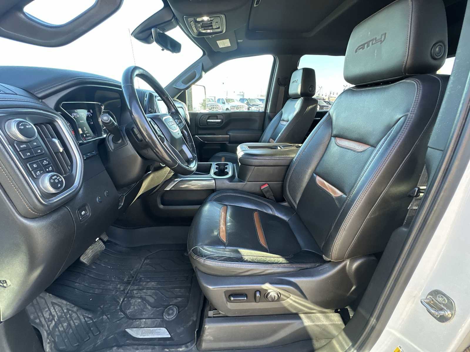 Used 2020 GMC Sierra 3500 AT4 w/ AT4 Premium Package image 13