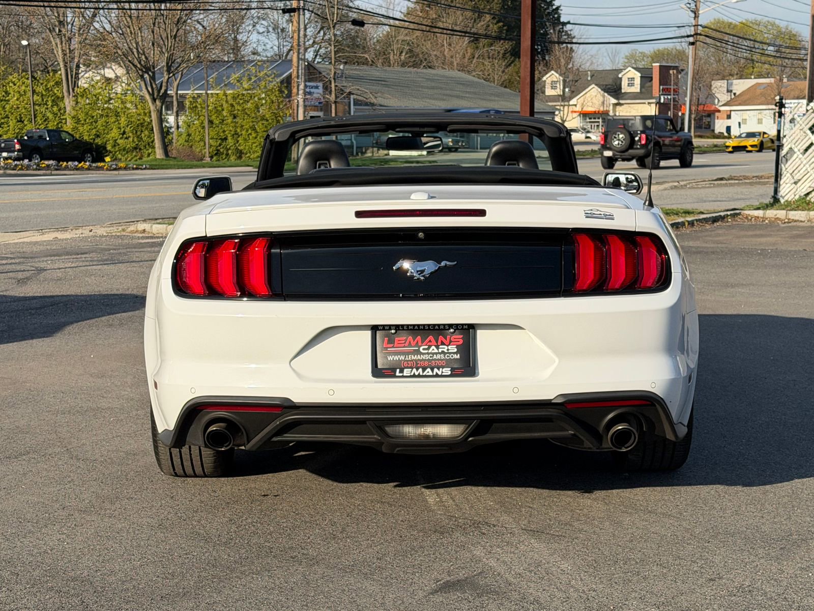 Used 2020 Ford Mustang Premium image 6
