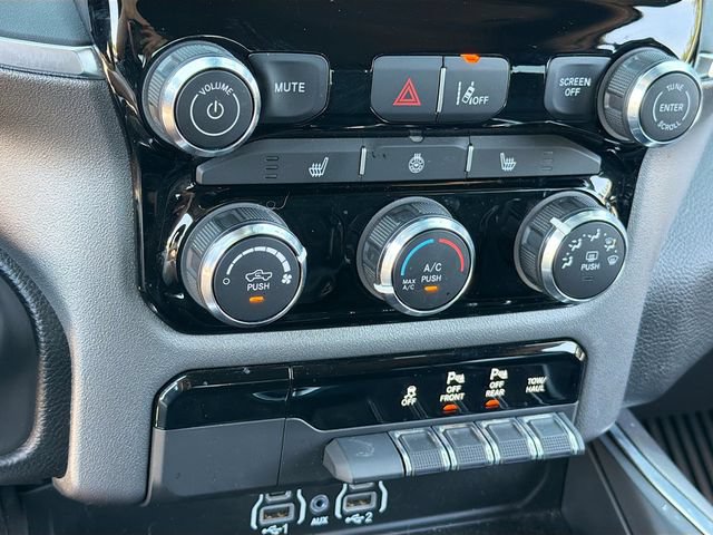 Used 2025 RAM 1500 Big Horn AWD/4WD image 14