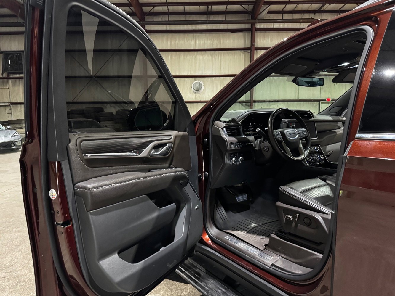 Used 2022 GMC Yukon Denali image 13
