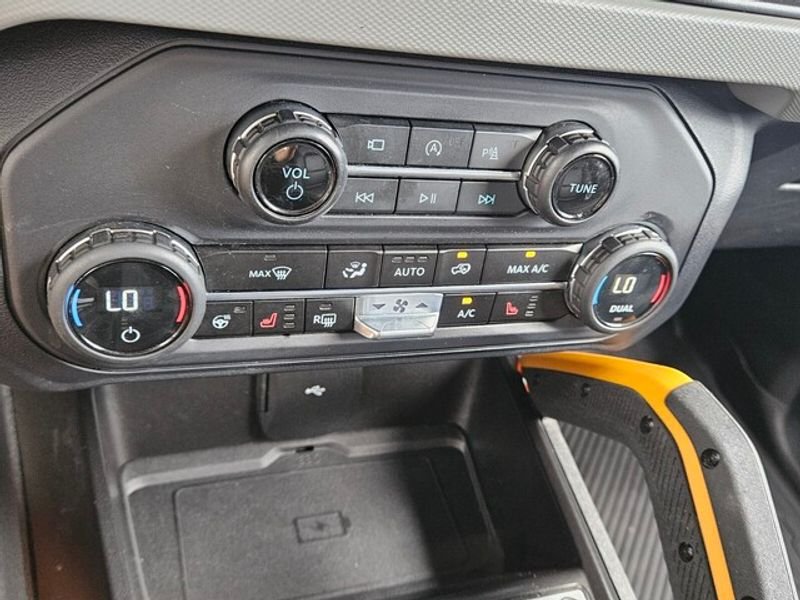 Used 2023 Ford Bronco Badlands AWD/4WD image 24