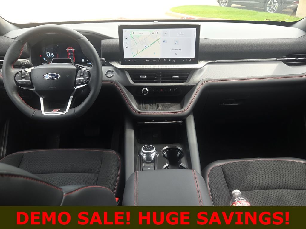 Used 2025 Ford Explorer ST image 10