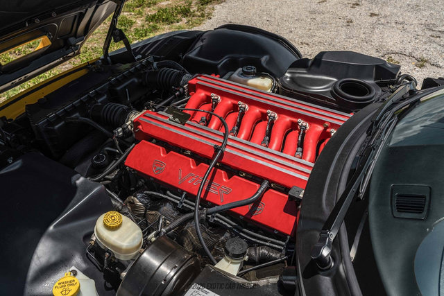 Used 2001 Dodge Viper GTS RWD image 19