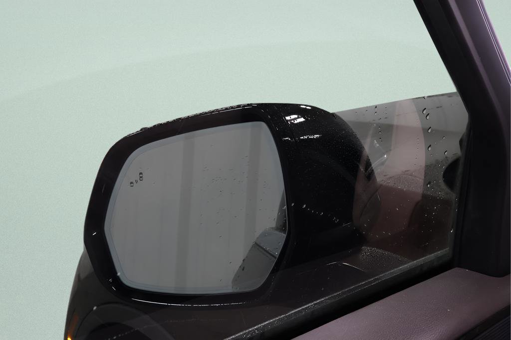 Used 2020 Lincoln Aviator Reserve w/ Elements Package Plus image 23