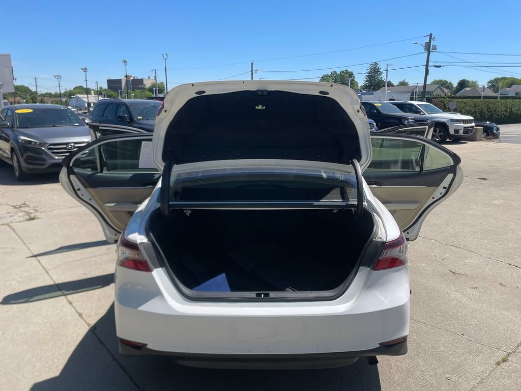 Used 2021 Toyota Camry LE w/ Cold Weather Package AWD/4WD image 27