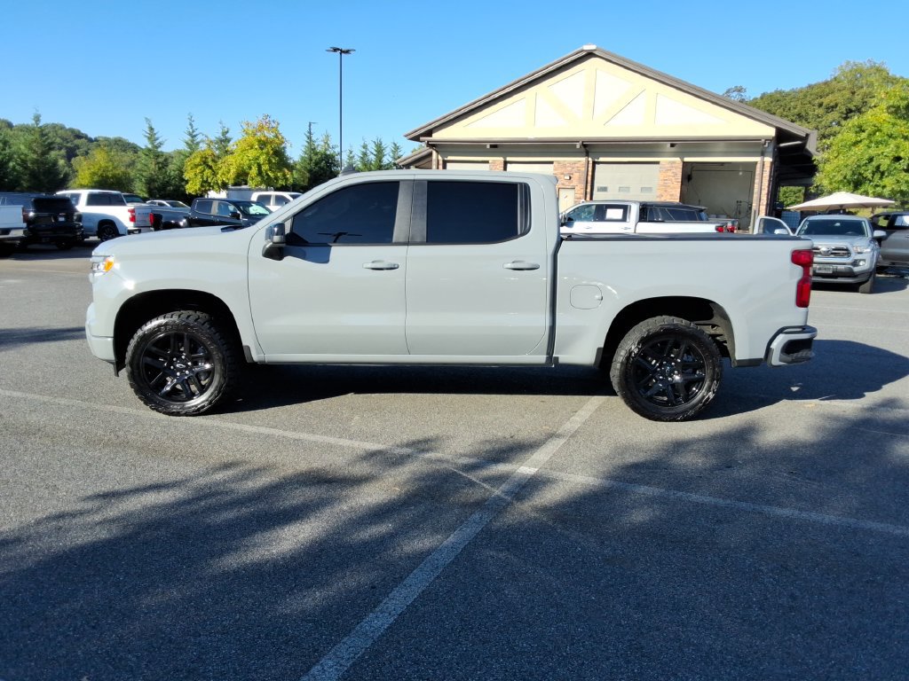 Certified 2024 Chevrolet Silverado 1500 RST w/ Convenience Package II AWD/4WD image 8