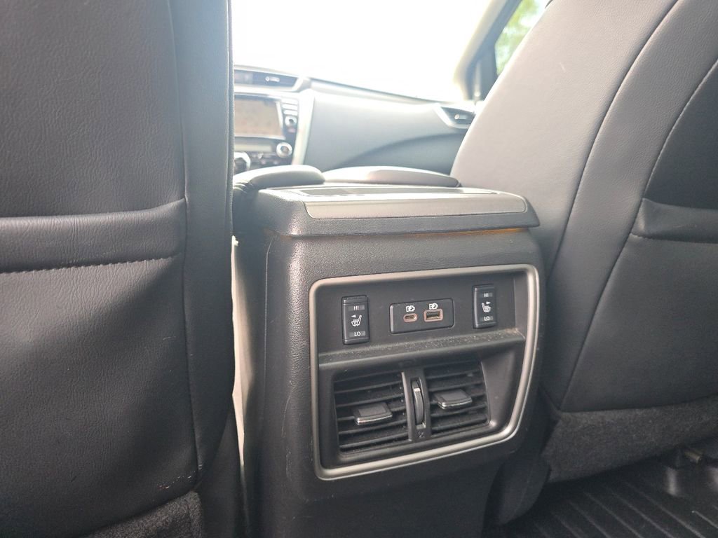 Used 2020 Nissan Murano SL w/ Moonroof Package AWD/4WD image 26