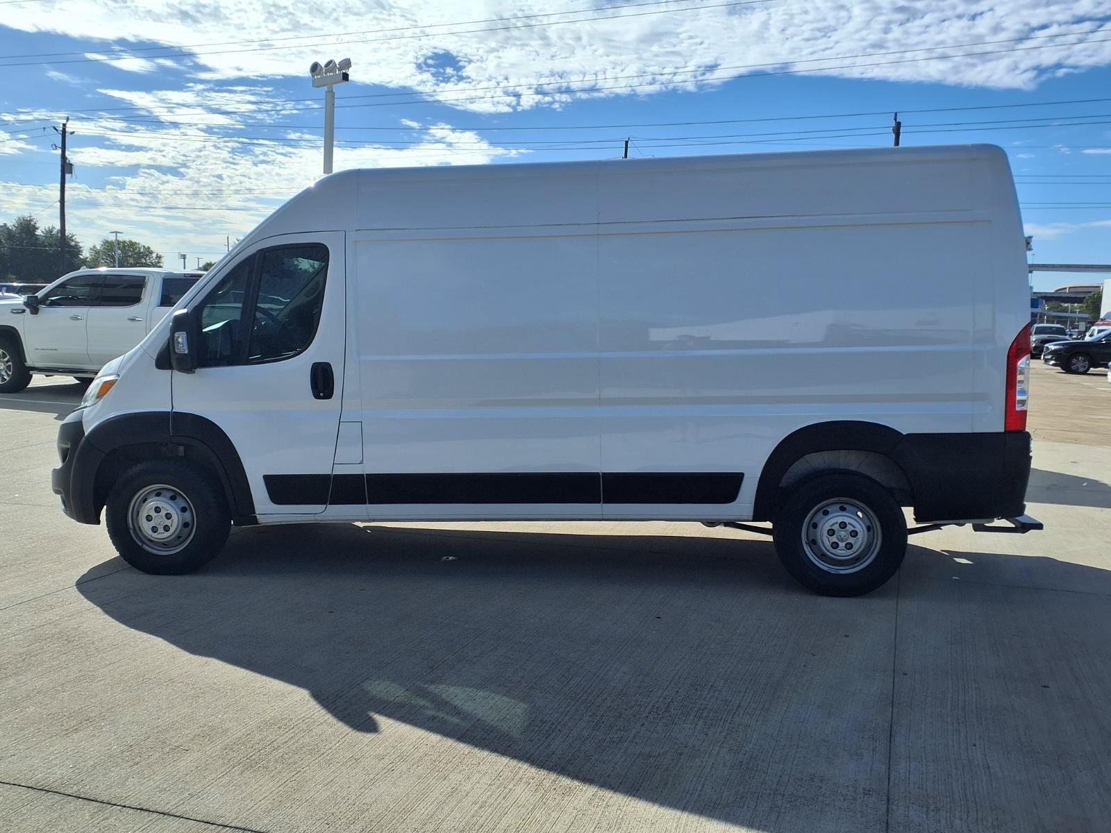 Used 2023 RAM ProMaster 2500 FWD image 11